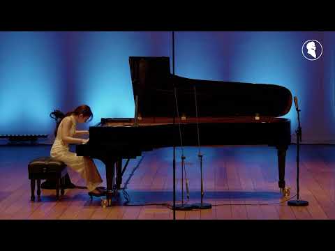 Play video: Geunpyo Park - F.Schubert Drei Klavierstücke D.946
