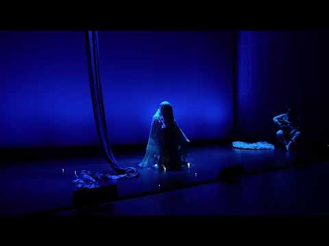 Play video: Performance 'Canto a lo poeta', by Javiera de la Fuente