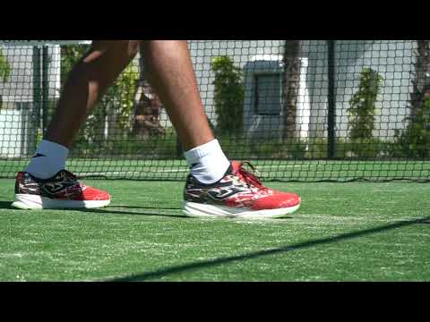 Play video:  LOS REALES PÁDEL Y TENIS