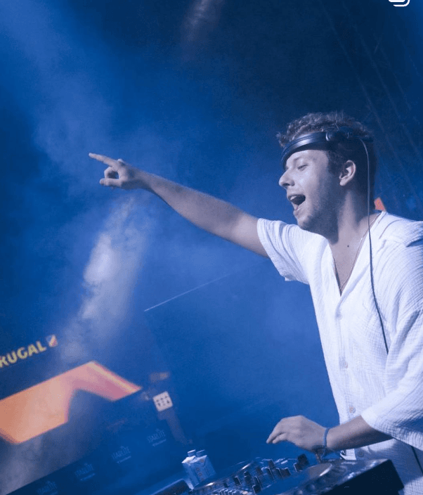 DJ DEMO 🎧 Imagen de Galería 3