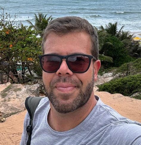 Felipe Madrid 🎸🌊 Gallery Image 1