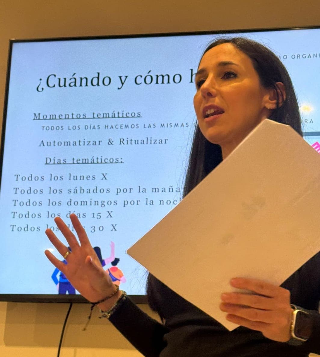 Laura Sierra Gallery Image 2