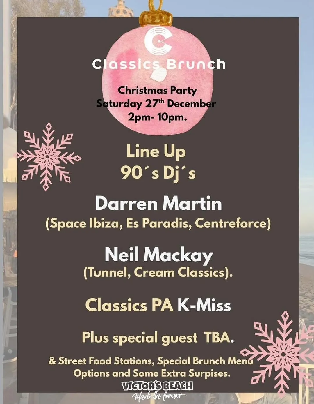 Cartel del evento 'Fiesta de los 90 en Victor's Beach' con gráficos coloridos de DJs, iconos de vocalistas en vivo y detalles del evento: fecha 27 de septiembre, hora 2-10pm.