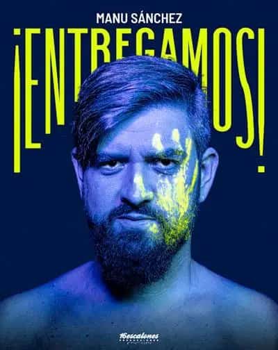 Manu Sánchez actuando en directo con su monólogo en el Teatro del Soho CaixaBank de Málaga.