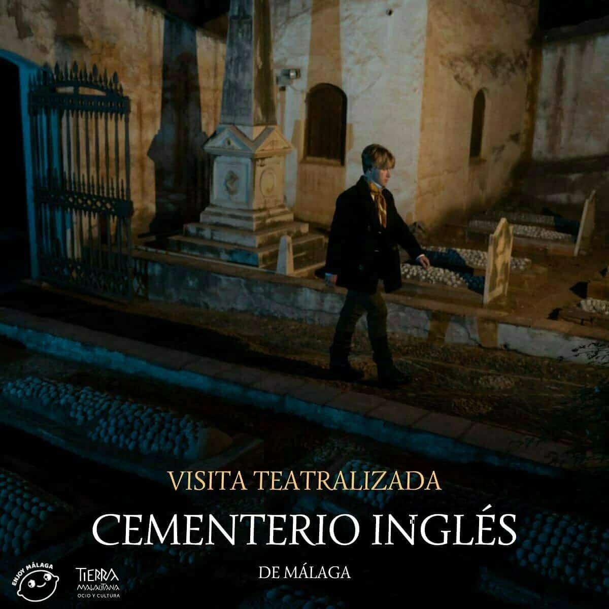 Tour nocturno teatralizado en el Cementerio Inglés de Málaga