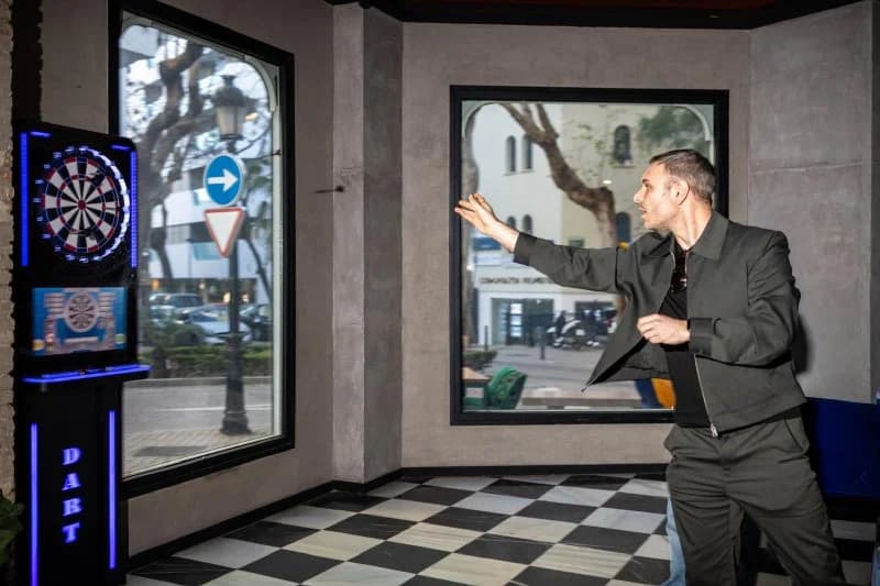 Torneo de Dardos Cricket en Gallery Marbella Imagen de Galería 2