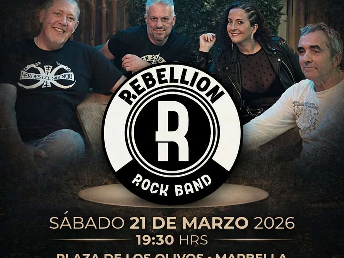 Cartel promocional de Rebellion Rock Band en Premiere Club con cuatro miembros de la banda sentados y posando en un ambiente interior oscuro. El concierto es el s谩bado 21 de marzo de 2026 a las 19:30 h.