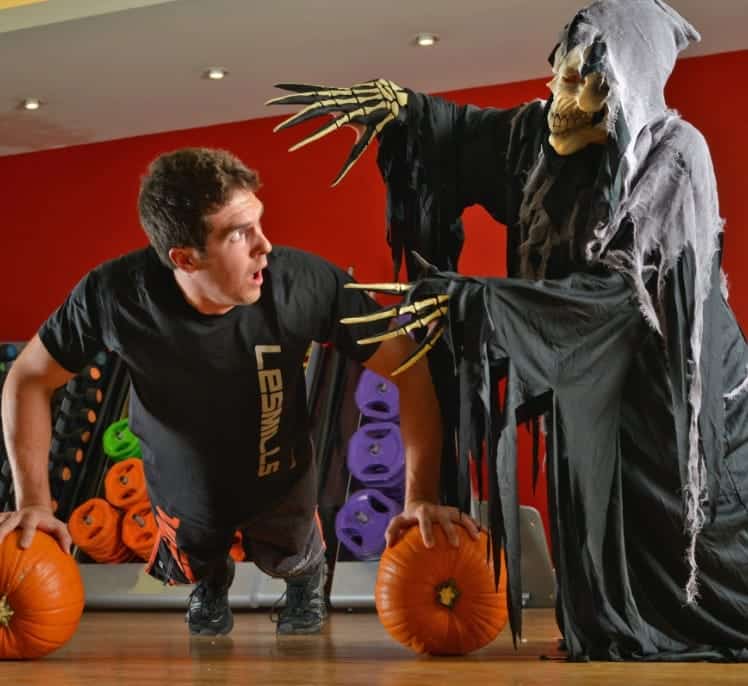 🎃 HALLOWEEN & CrossBox Poster