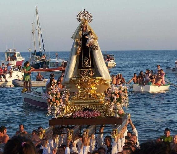 Virgen del Carmen - Patrona de Marbella Póster