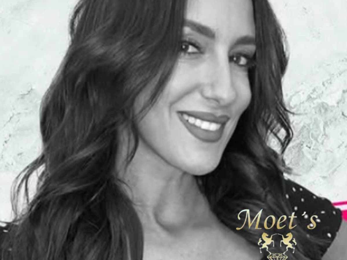 Eva Piñero en concierto en Moët Marbella el 14 de marzo a las 18:00, cantante de flamenco en vivo en el casco antiguo de Marbella.