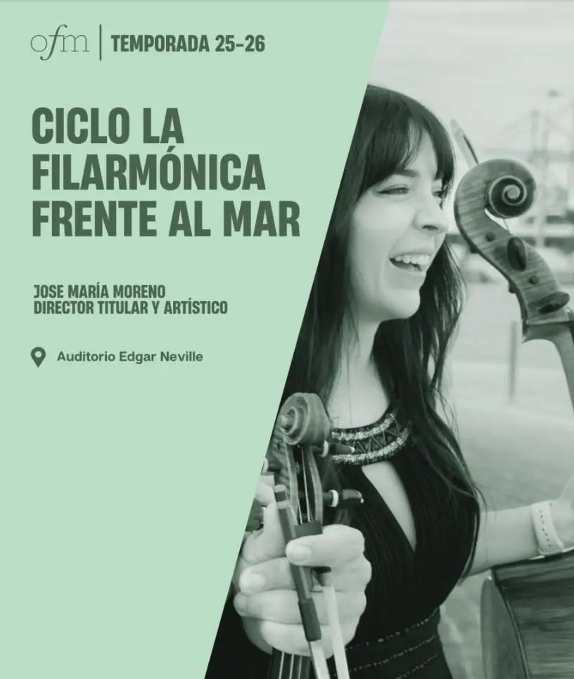 Cartel del ciclo «La Filarmónica Frente al Mar» temporada 25-26, con fondo verde menta, logotipo de la OFM y el texto «Ciclo La Filarmónica frente al mar. José María Moreno, director titular y artístico. Auditorio Edgar Neville», junto a una fotografía en blanco y negro de una músico sonriendo mientras sostiene su instrumento de cuerda frente a un fondo marítimo.