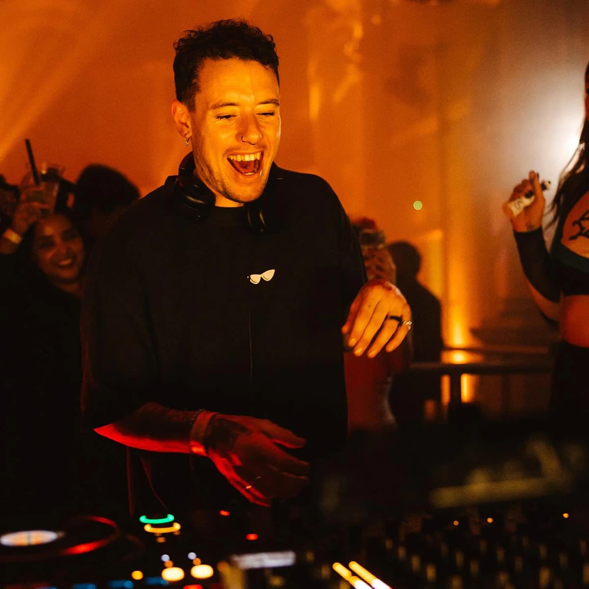 NANDU actuando en Studio Club en Málaga 2026