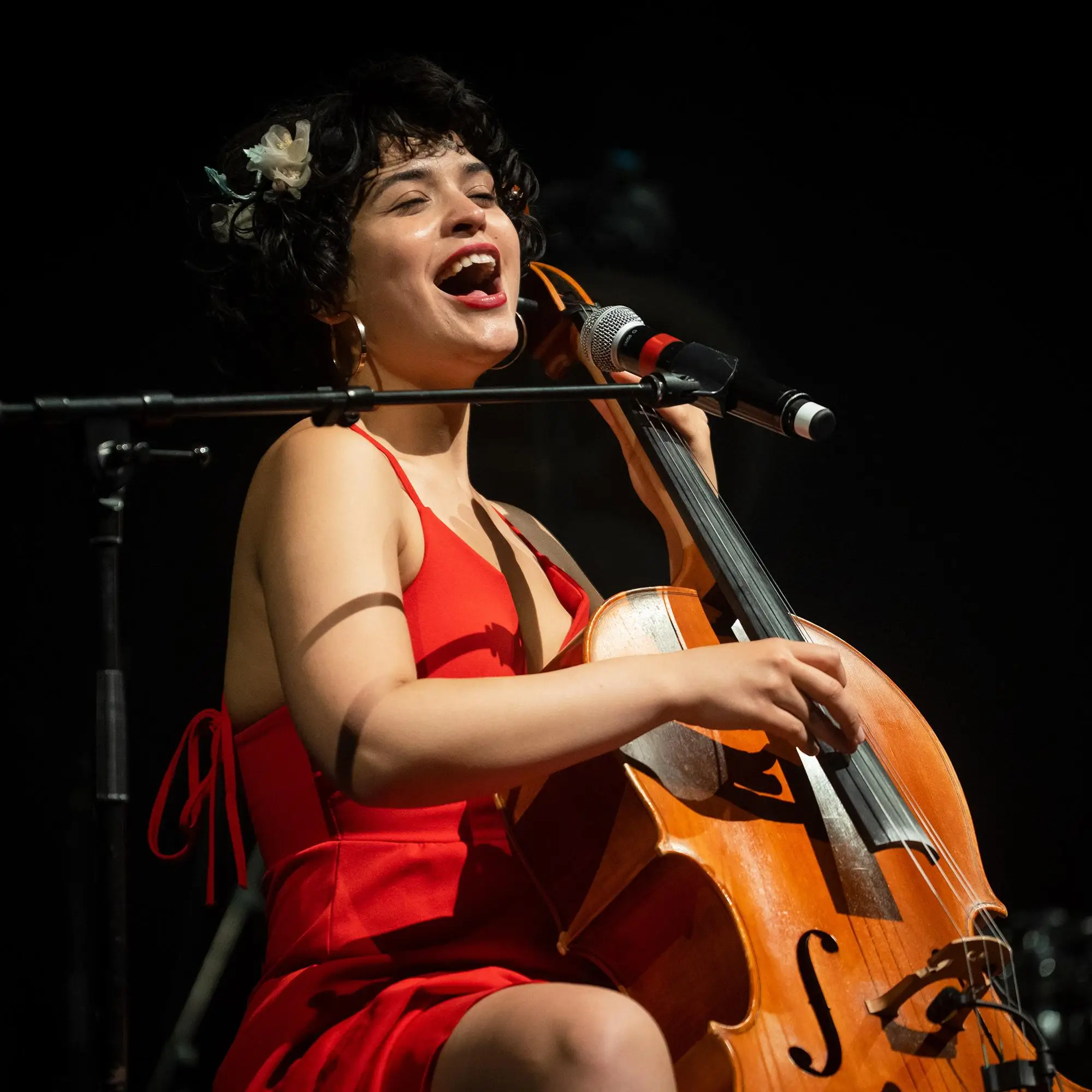 Ana Carla Maza performing live in Málaga 2026