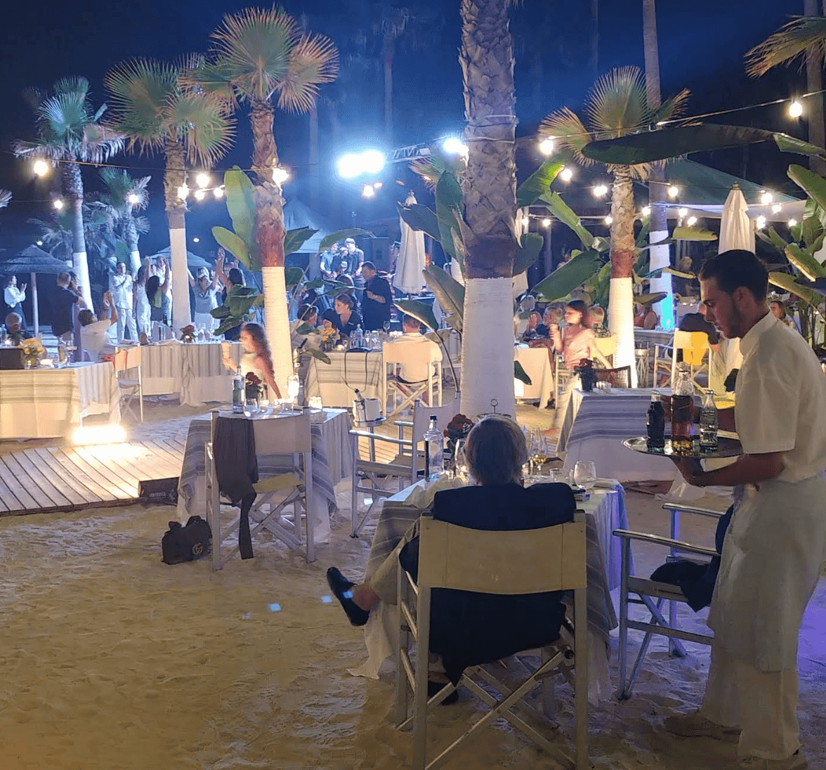 Ronqueo de un atún & Flamenco Imagen de Galería 2