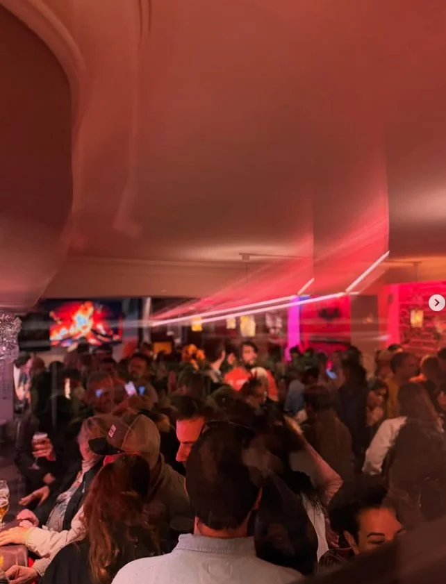 Gloria Bendita en vivo I Musicoterapia en A Terapia Imagen de Galería 2