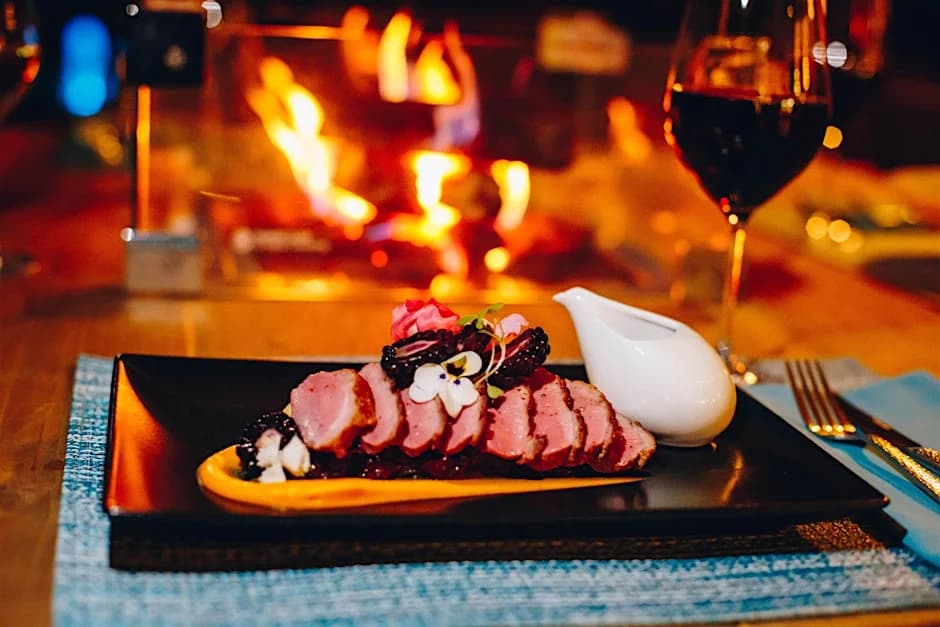 Asado Benéfico de Lujo de San Valentín Póster