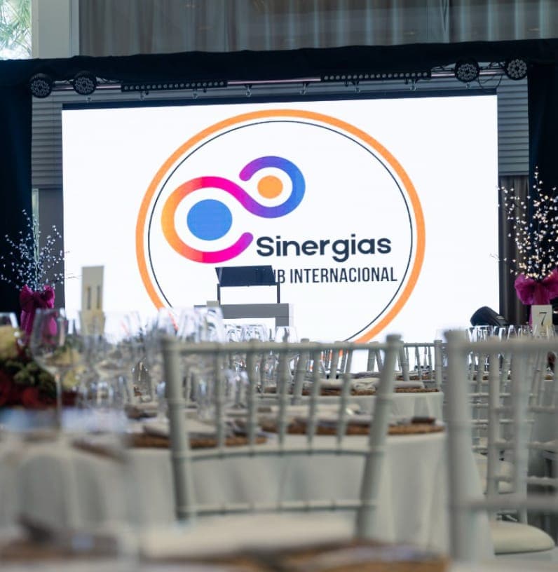 5ª Gala Solidaria – Sinergias Club Póster del evento