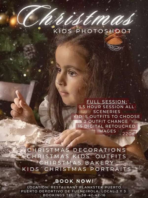 Imagen del cartel del evento mostrando niños con atuendos navideños en el Restaurante Plankstek, Fuengirola. Detalles incluyen 'Sesión de Fotos Navideña', ubicación y beneficios.