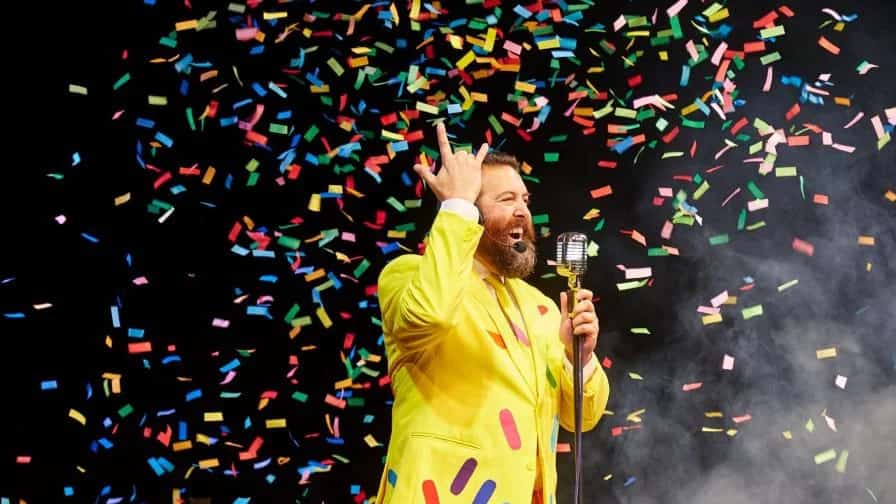 Palabras espectáculo de magia familiar en Málaga 2026 de Francis Zafrilla con ilusiones, narración e imaginación para niños