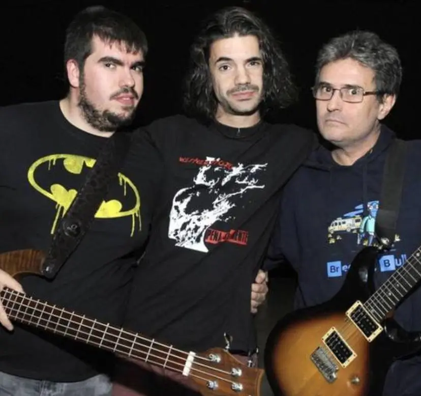 Mamá Ladilla – Extravagancia Punk Rock Póster