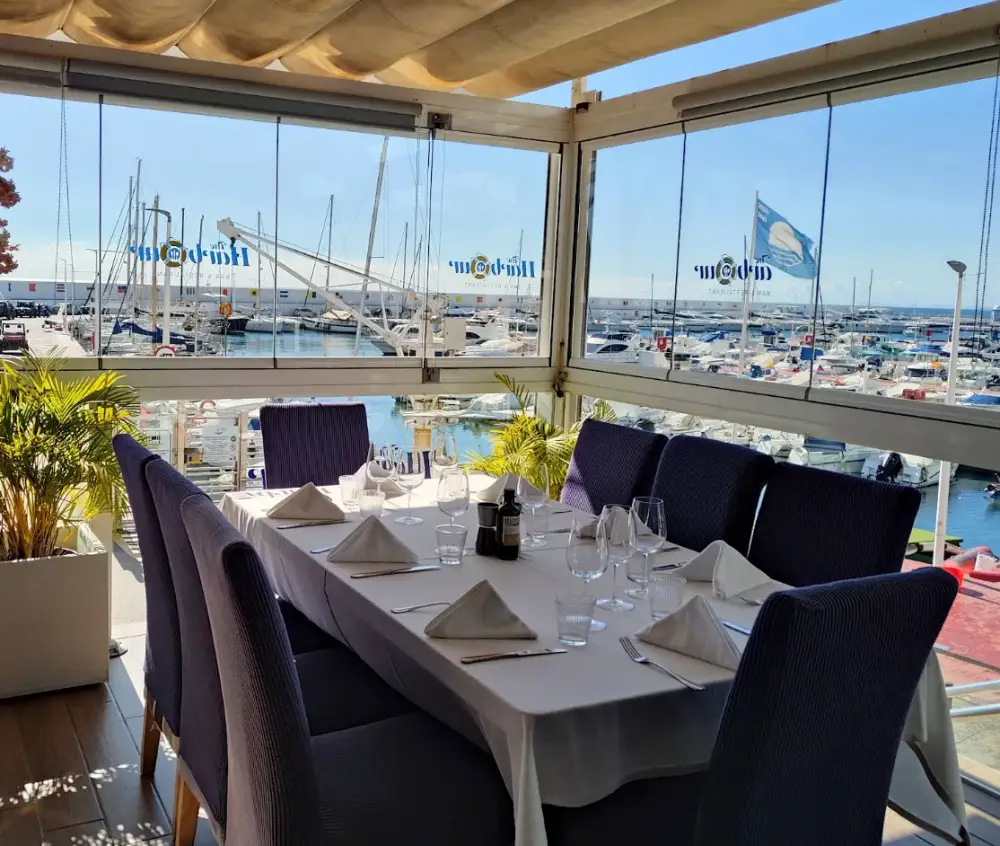 The Harbour Imagen de Portada