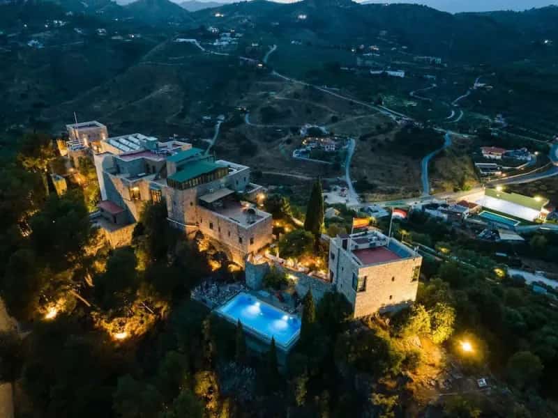 Castillo de Monda – Hotel Boutique, Gastronomía y Eventos en un Castillo Andaluz