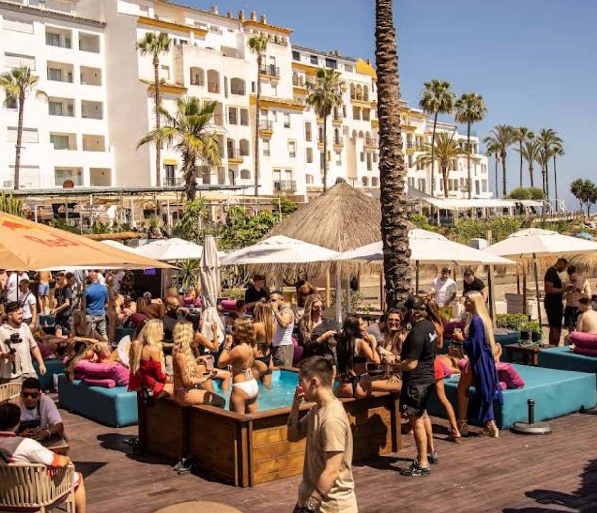 Kova Beach Club - Eventos Banus Imagen de Galería 3