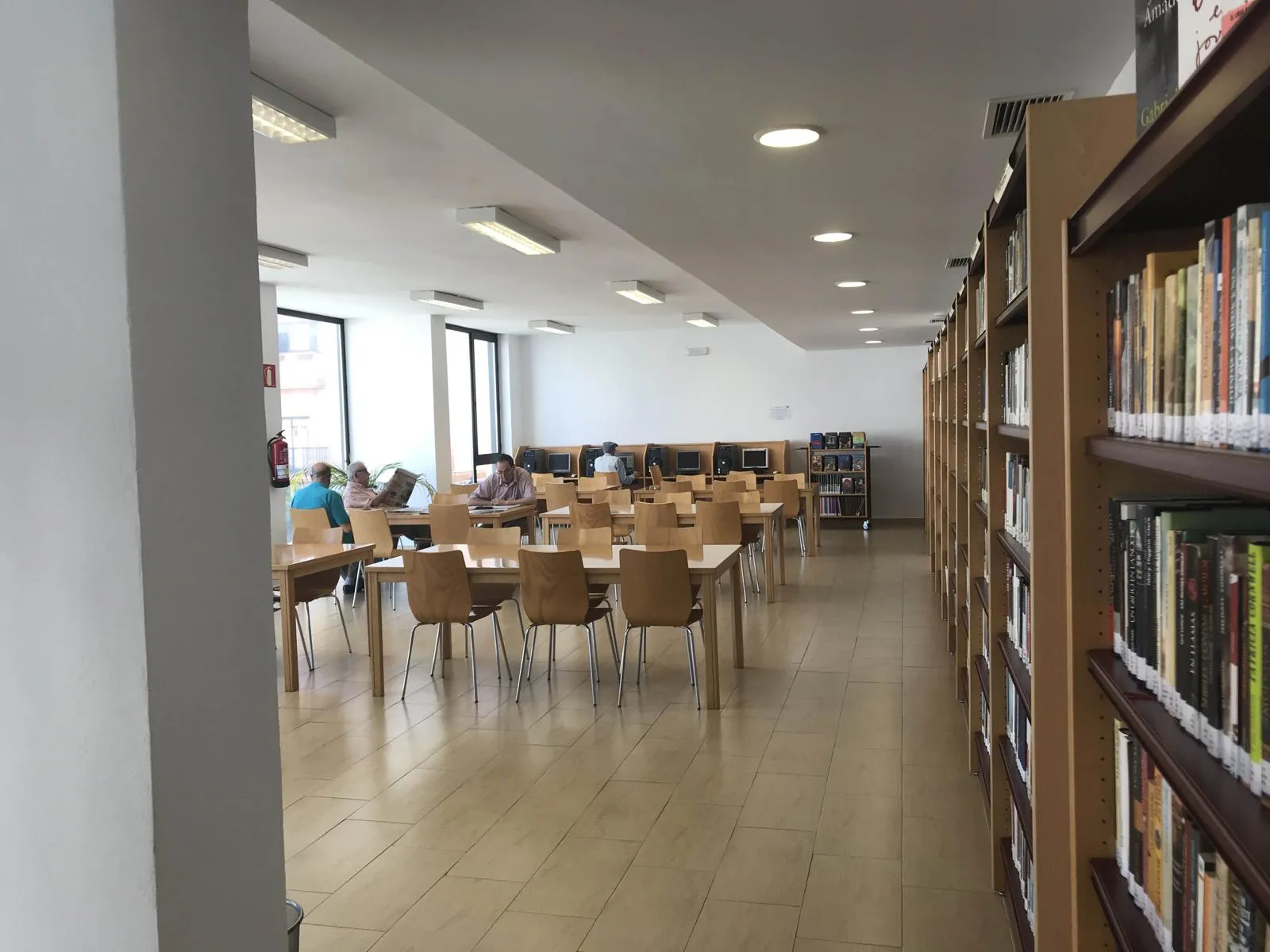 Biblioteca Pública Municipal - Casa de la Cultura "Blas Infante" Imagen de Portada