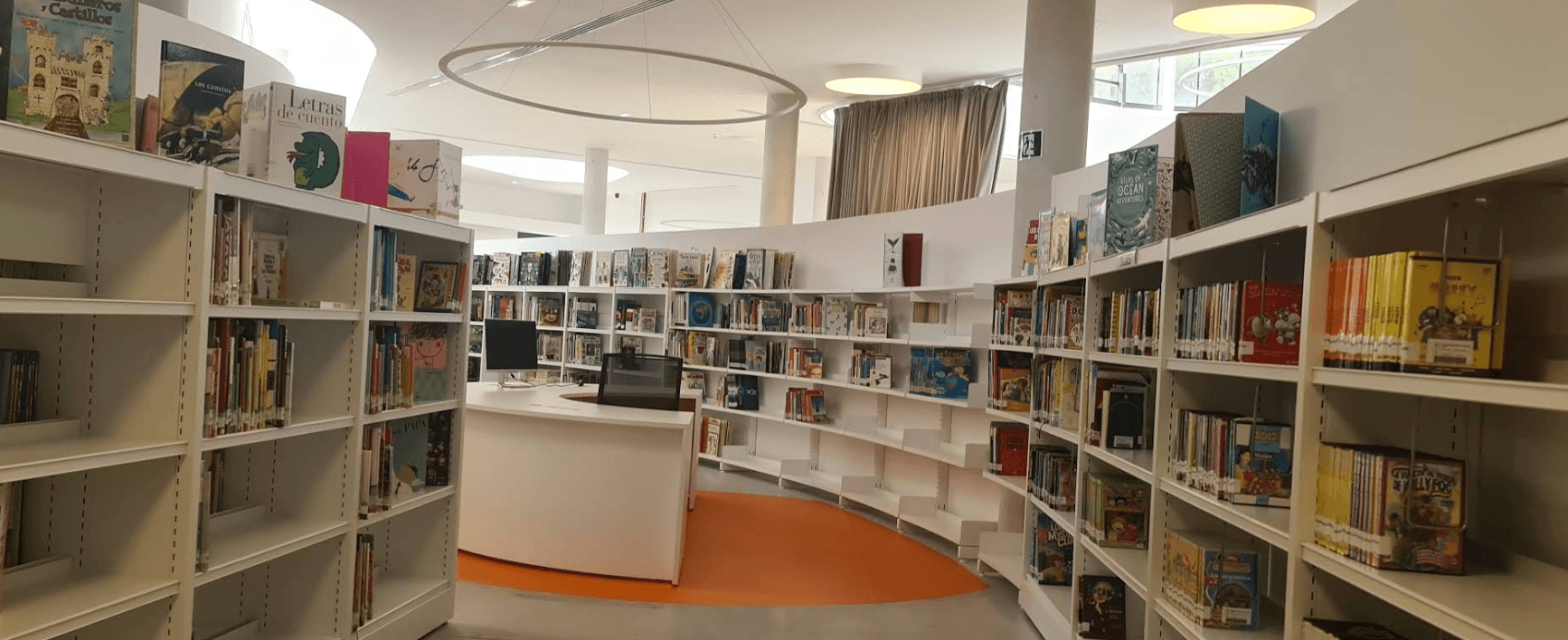 Biblioteca Central Gallery Image 1