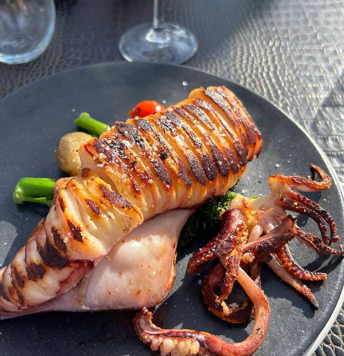 Trocadero Arena Imagen de Portada