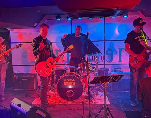 Premiere Club Imagen de Portada