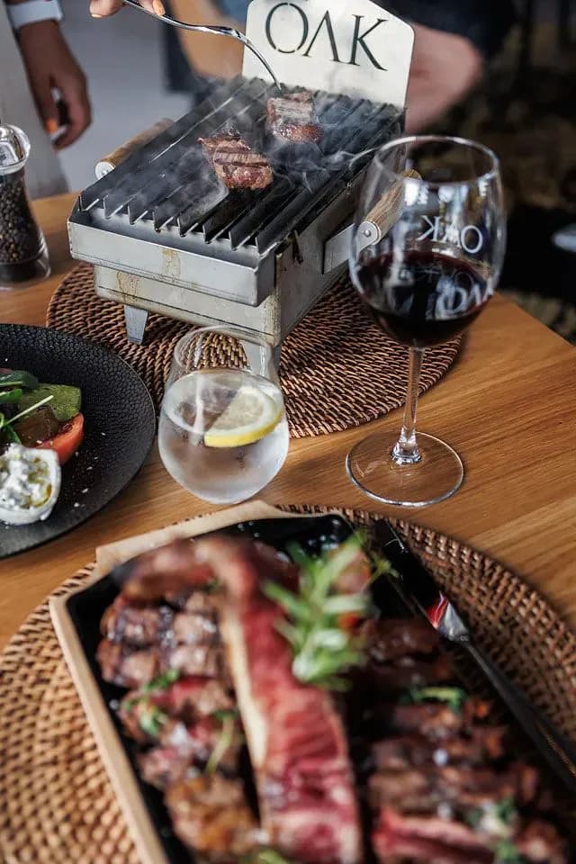 Oak Firehouse & Cocktail Imagen de Galería 2