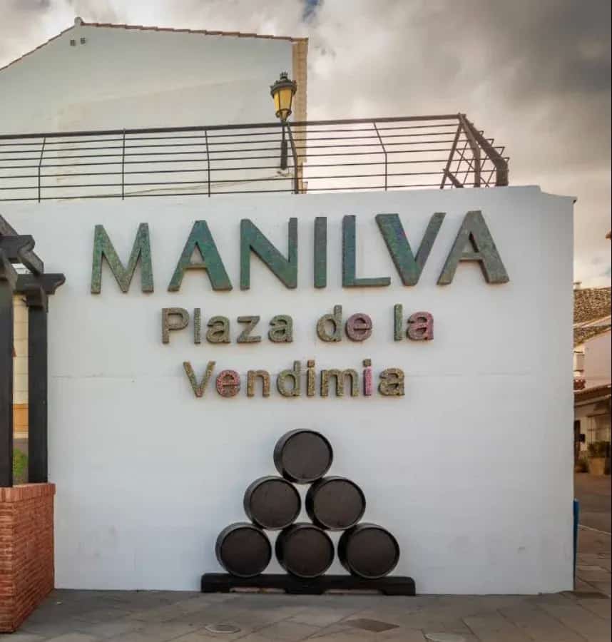 Plaza de la Vendimia logo