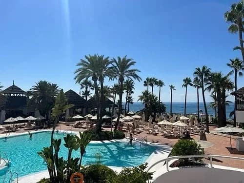 Don Carlos Marbella Imagen de Portada