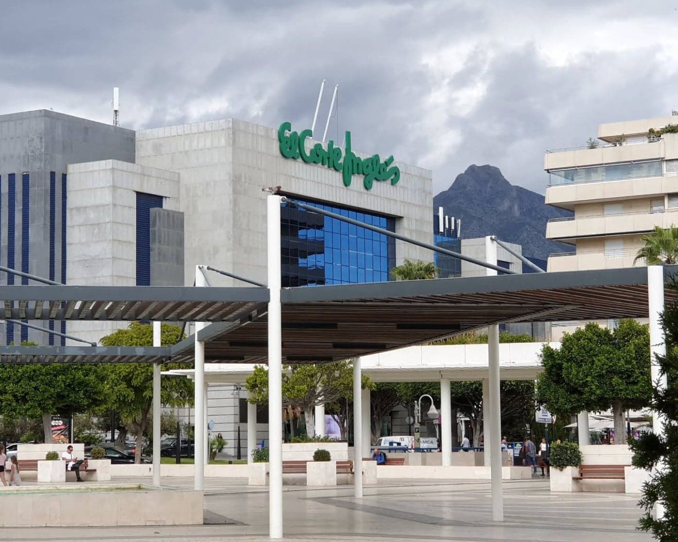 Plaza Antonio Banderas Cover Image