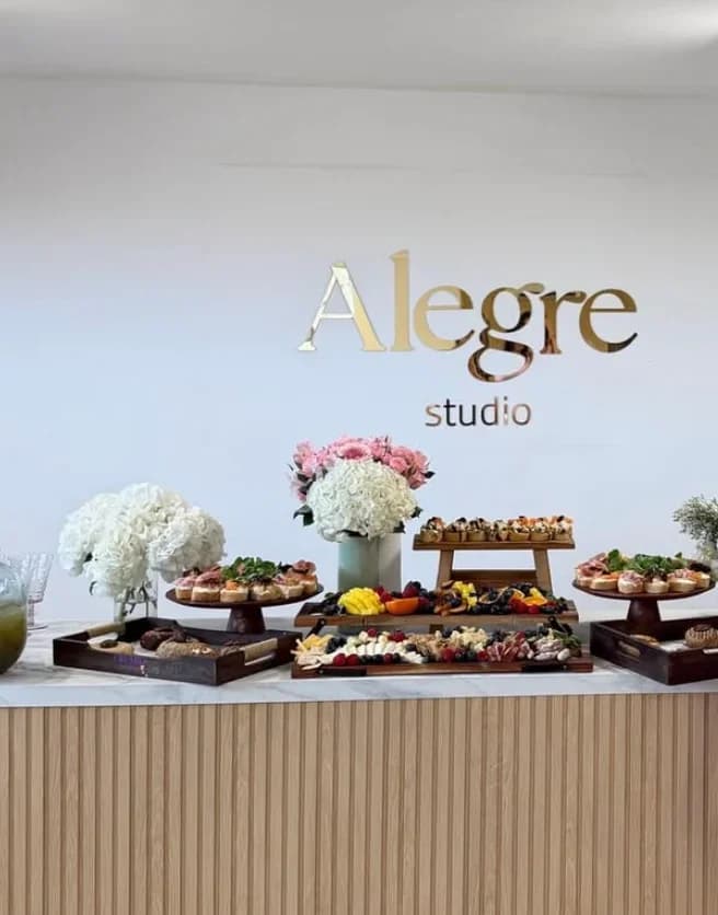 Alegre Studio Imagen de Portada
