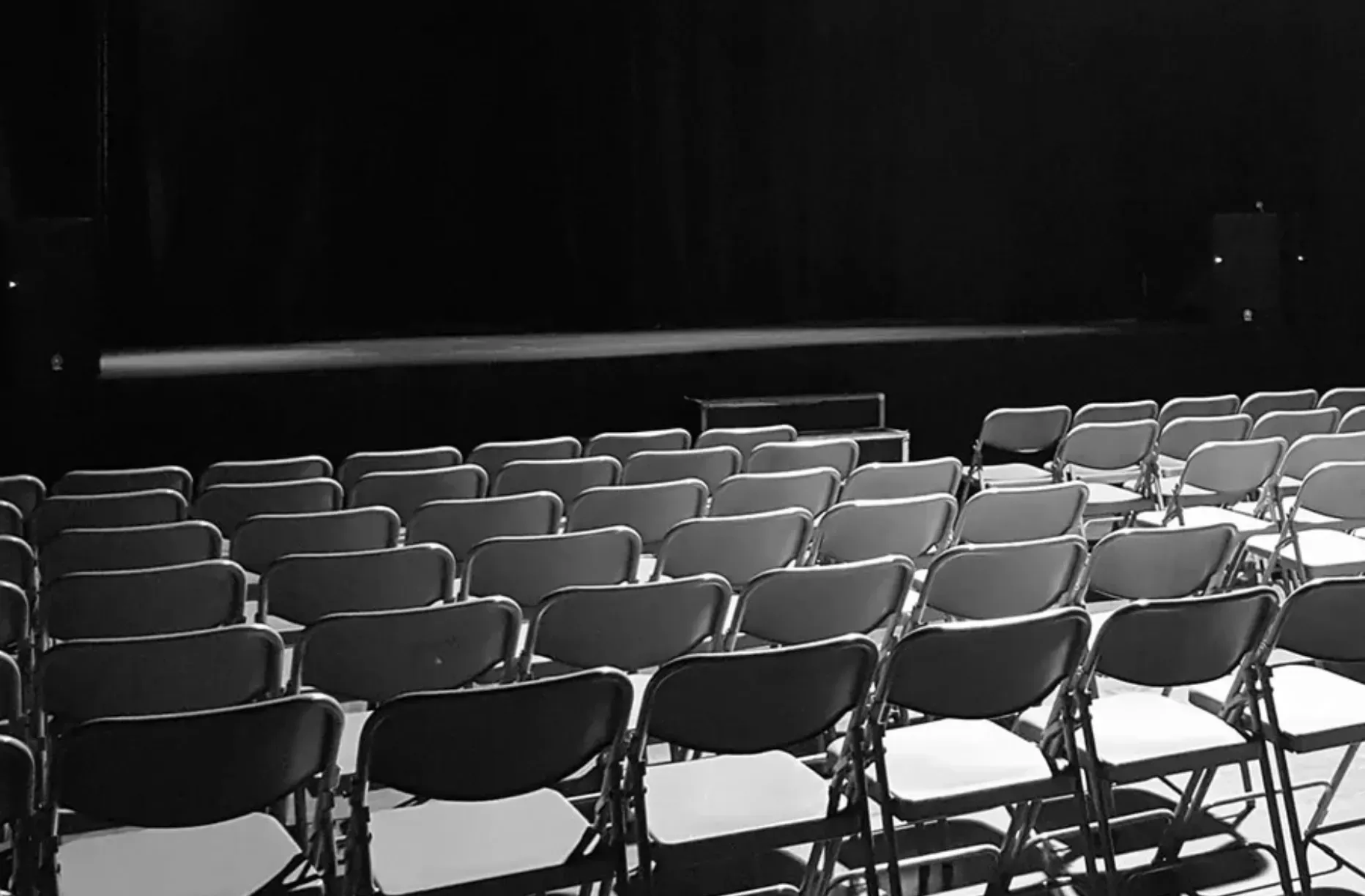 La Cochera Cabaret Imagen de Portada