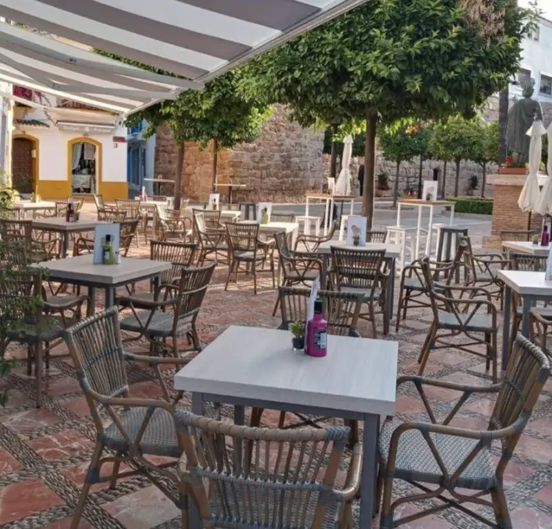 Maruja Limoon Imagen de Portada