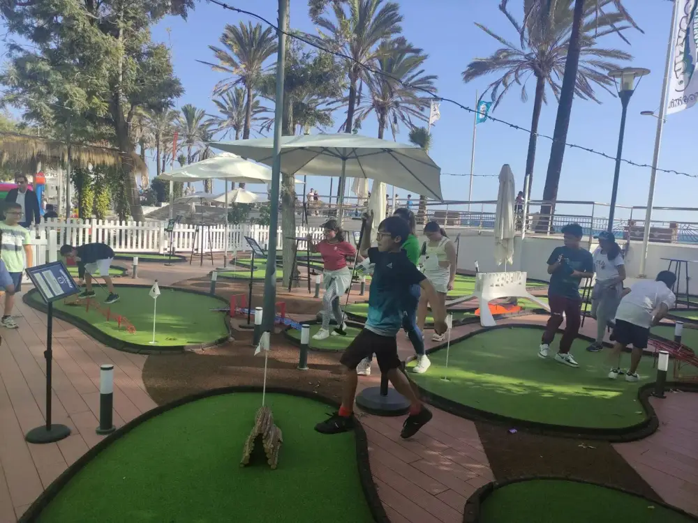 Quizygolf Minigolf Marbella Imagen de Galería 2