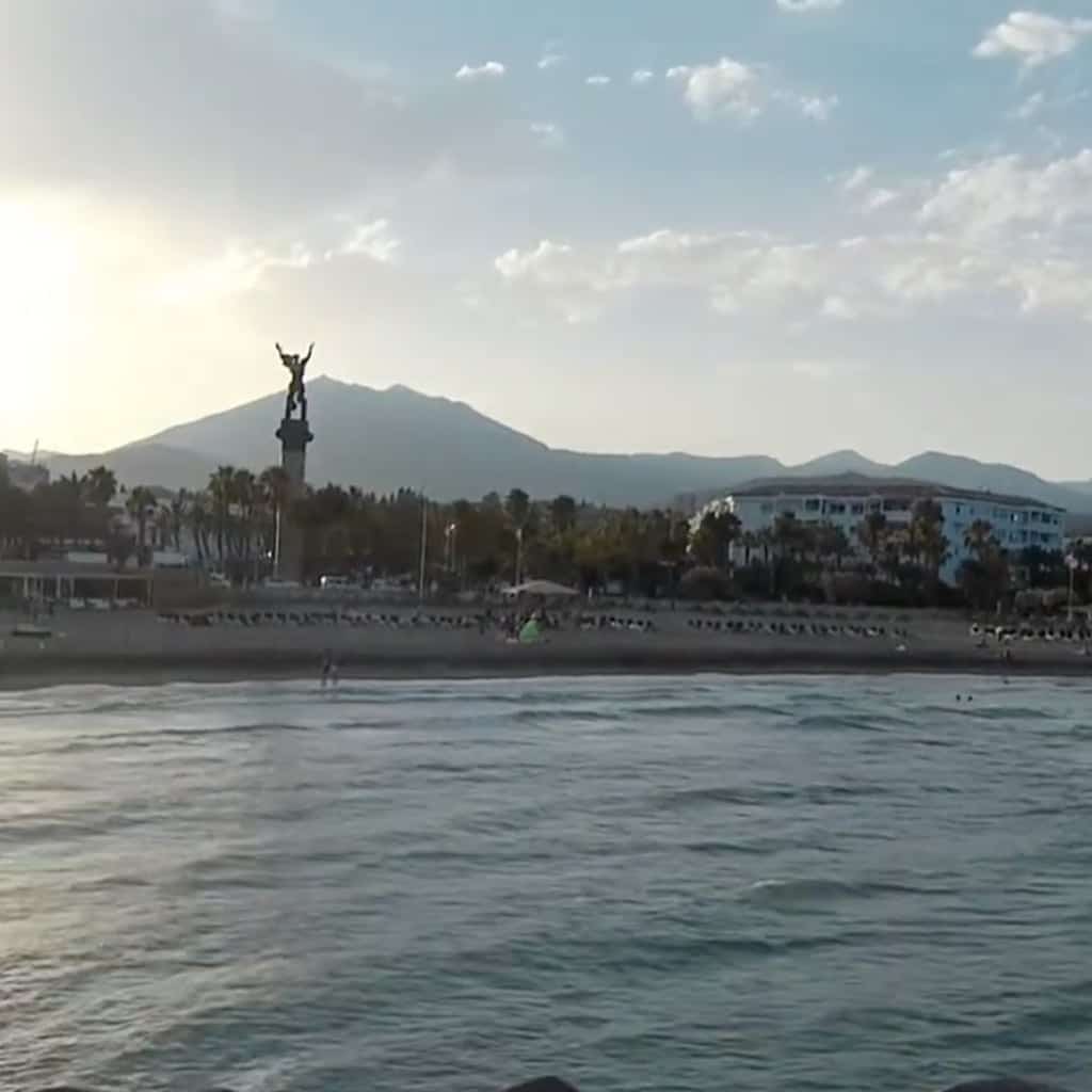 Playa de Levante logo