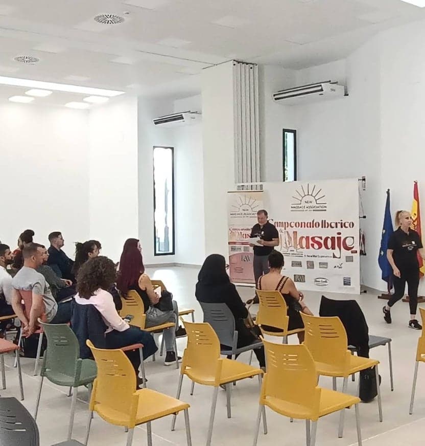 Centro Polivalente Imagen de Galería 2