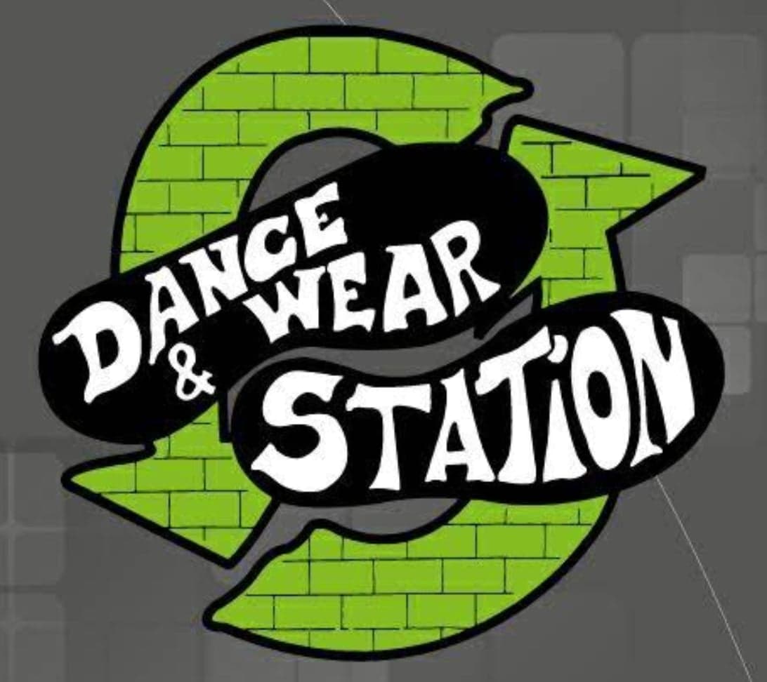 Dance & Wear Station Logo