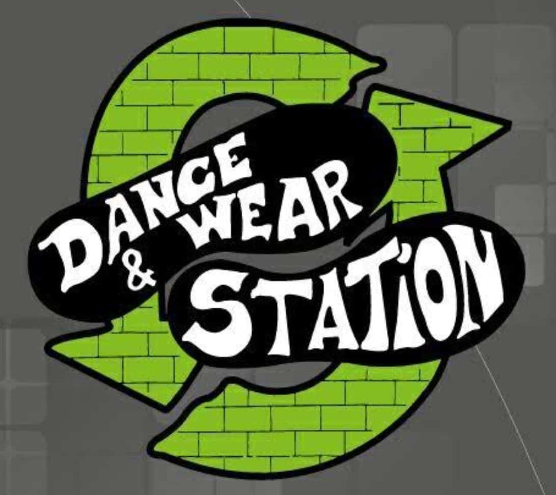 Dance & Wear Station logo