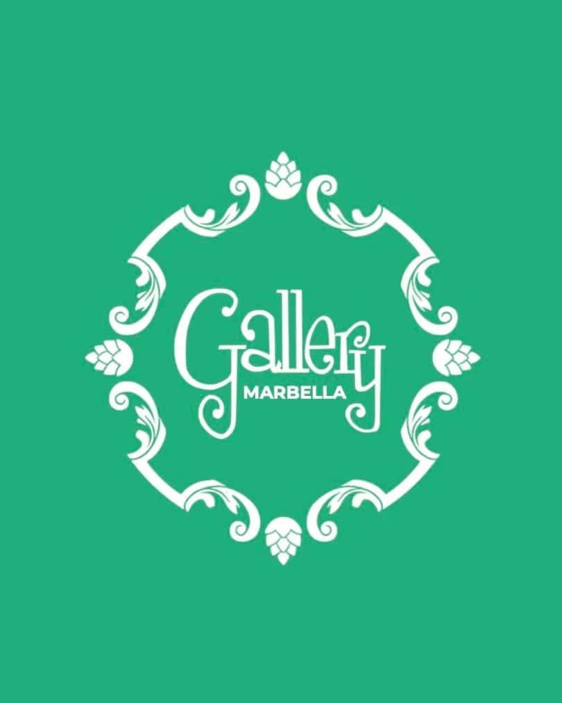Logo de Gallery Marbella, lounge elegante para tardeo premium y música en directo en Marbella con copas, ambiente cuidado y conciertos en vivo.