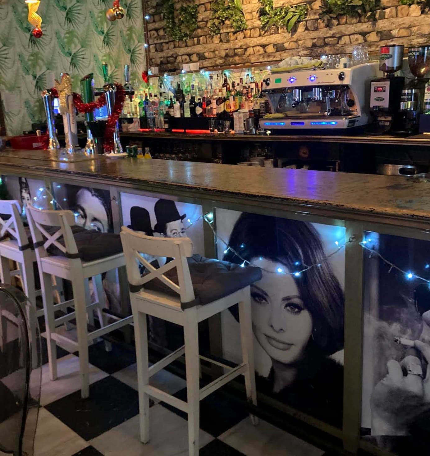 Gallery Marbella Gallery Image 2