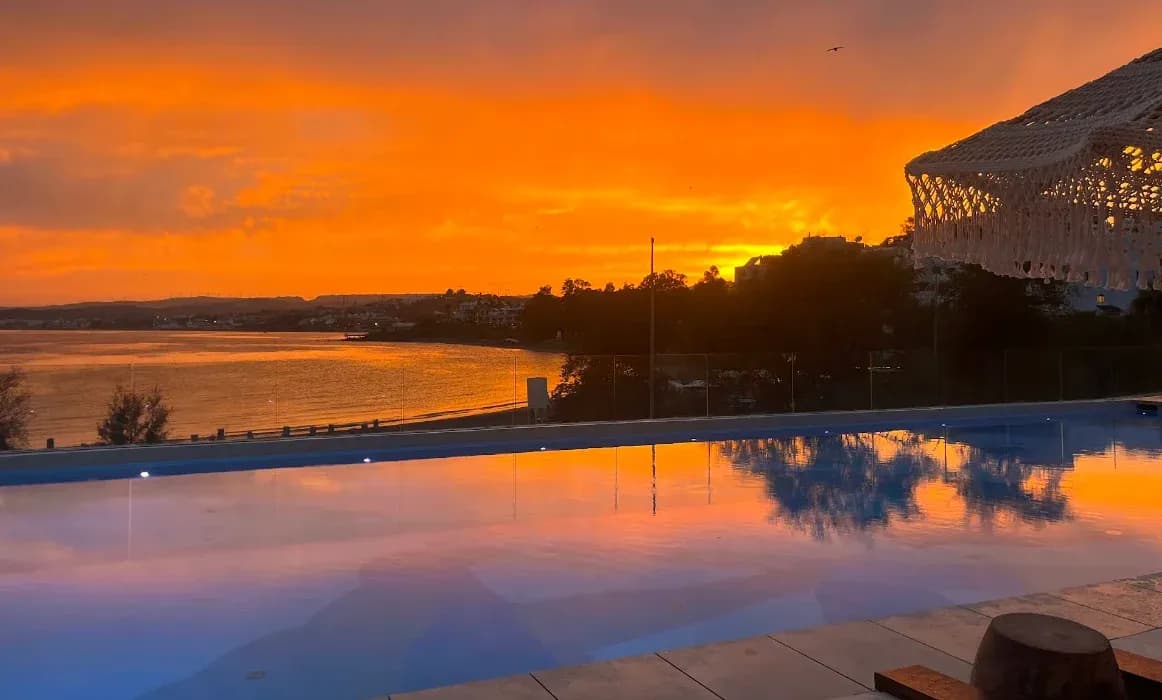 EVA Estepona Greek Imagen de Portada